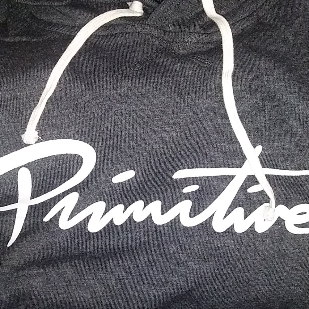 Primitive sweater - Picture 3 of 3